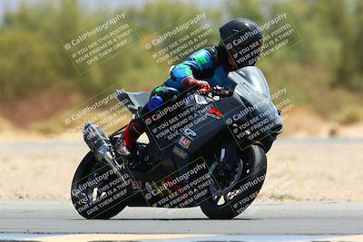 media/May-15-2022-SoCal Trackdays (Sun) [[33a09aef31]]/Turn 7 (1145am)/